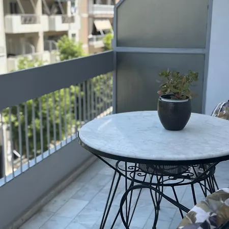 Patras Stay Apartment *