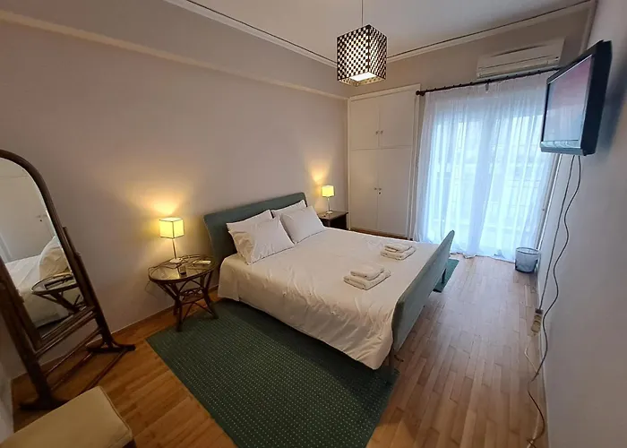 Patras Stay Apartment *